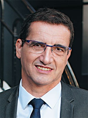 Antoine Muñoz directeur général le Grand Hôtel La Cloche