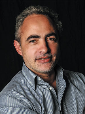 Sylvain Evezard, Développement international de Pure Informatique